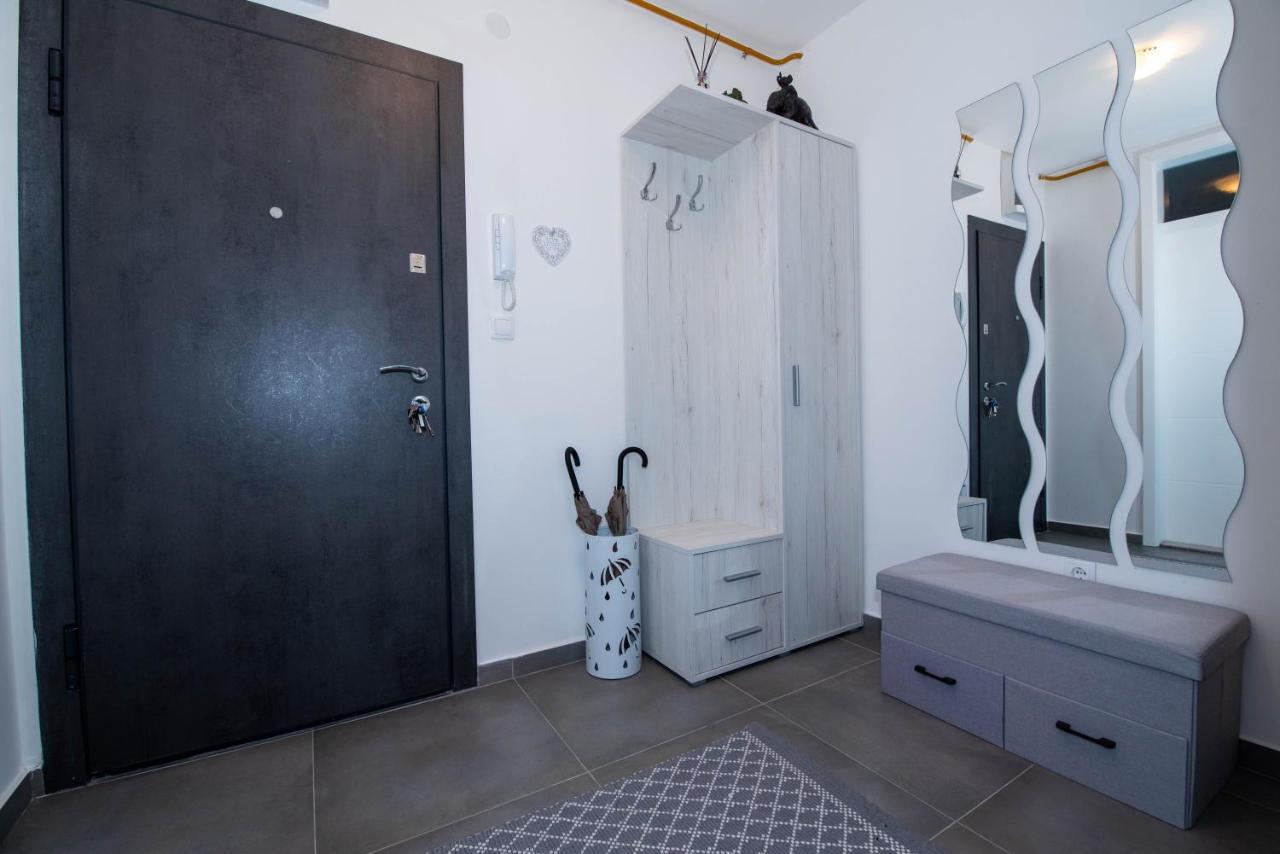 Athena Apartman Lukavica Extérieur photo