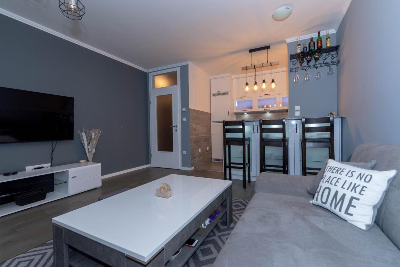 Athena Apartman Lukavica Extérieur photo