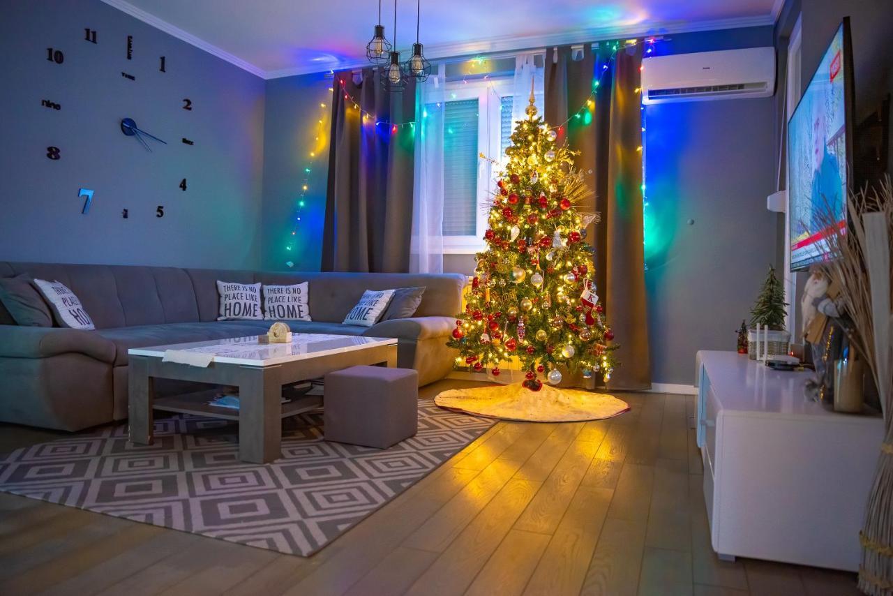 Athena Apartman Lukavica Extérieur photo