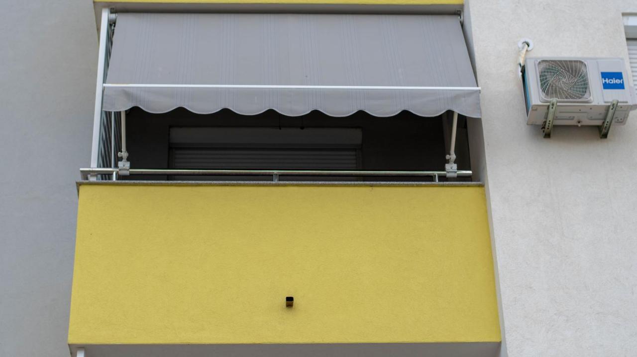 Athena Apartman Lukavica Extérieur photo