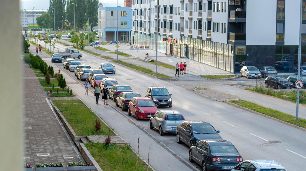 Athena Apartman Lukavica Extérieur photo